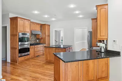 956 Laurelwood Way, Landrum, SC 29356 - Photo 10