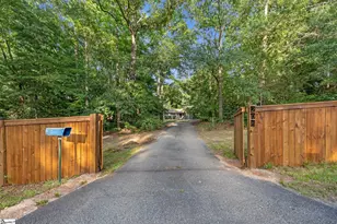 208 Eastland Dr, Greer, SC 29651 - Photo 46