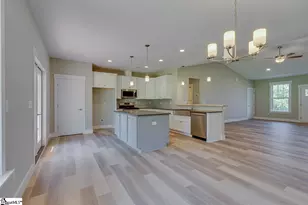 101 Powell Ct, Easley, SC 29640 - Photo 14