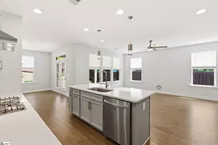 215 Wrightwood Ln, Greer, SC 29650 - Photo 10