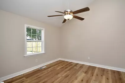8 Montvale Drive, Simpsonville, SC 29681 - Photo 22
