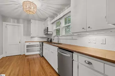619 Summit Drive, Greenville, SC 29609 - Photo 8