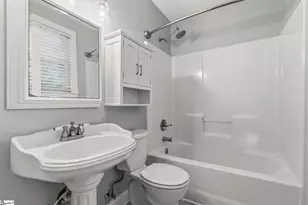 619 Summit Dr, Greenville, SC 29609 - Photo 16