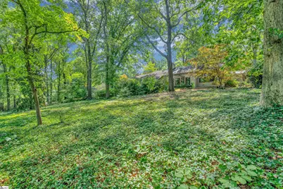 418 Woodland Way, Greenville, SC 29607 - Photo 12