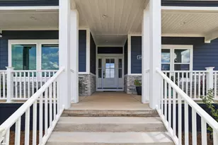 304 Portland Cir, Greenwood, SC 29649 - Photo 2
