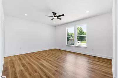 3 Rochester Street, Greenville, SC 29611 - Photo 4