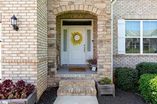 248 Scotts Bluff Dr, Simpsonville, SC 29681 - Photo 2