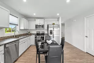 202 Bending Branch Rd, Greenville, SC 29605 - Photo 14