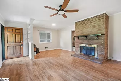 650 Springhill Avenue, Spartanburg, SC 29303 - Photo 8