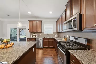 536 W Saddletree Drive, Reidville, SC 29388 - Photo 16