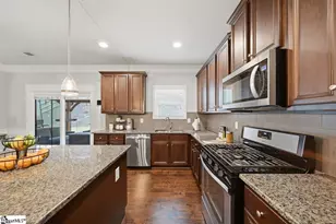 536 W Saddletree Dr, Reidville, SC 29388 - Photo 16