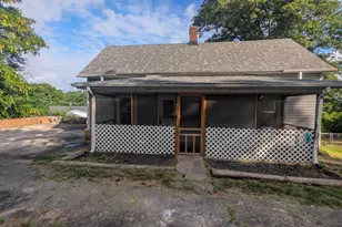217 Railroad St, Pickens, SC 29671 - Photo 20