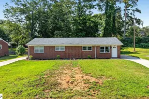 130 Pleasant Dr, Mauldin, SC 29662 - Photo 1