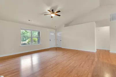 365 Silver Lake Road, Duncan, SC 29334 - Photo 6