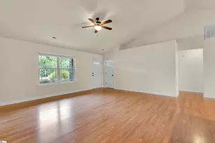 365 Silver Lake Rd, Duncan, SC 29334 - Photo 6