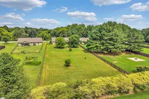 365 Silver Lake Rd, Duncan, SC 29334 - Photo 2