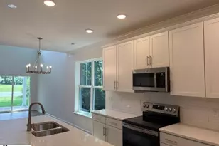 305 Dunnlea Wy, Simpsonville, SC 29681 - Photo 4