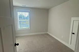 121 Raven Ln, Easley, SC 29642 - Photo 14