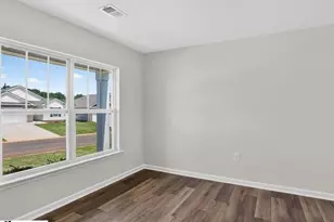 1080 Gagmon Dr, Wellford, SC 29385 - Photo 6