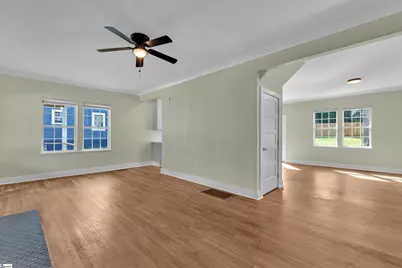 351 Winsmith Avenue, Spartanburg, SC 29306 - Photo 6