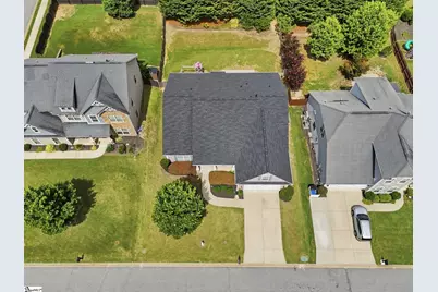 305 Leigh Creek Drive, Simpsonville, SC 29681 - Photo 32