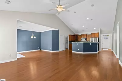 305 Leigh Creek Drive, Simpsonville, SC 29681 - Photo 8