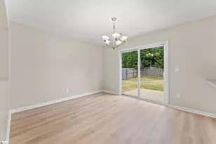 638 Branch View Dr, Boiling Springs, SC 29316 - Photo 10