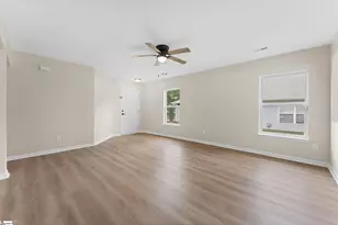 638 Branch View Dr, Boiling Springs, SC 29316 - Photo 6