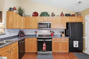 205 Garfield Ln, Simpsonville, SC 29681 - Photo 10