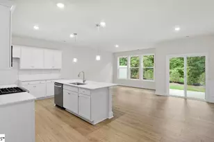 719 Lesbury Ln, Spartanburg, SC 29301 - Photo 8