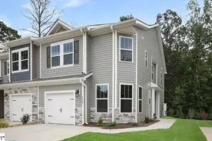 713 Lesbury Ln, Spartanburg, SC 29301 - Photo 2