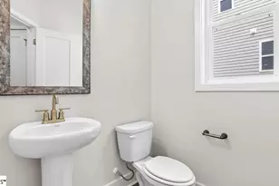 717 Lesbury Ln, Spartanburg, SC 29301 - Photo 16