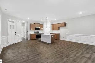 723 Lesbury Ln, Spartanburg, SC 29301 - Photo 10
