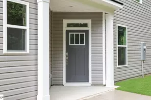 723 Lesbury Ln, Spartanburg, SC 29301 - Photo 4