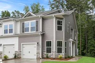 723 Lesbury Ln, Spartanburg, SC 29301 - Photo 2
