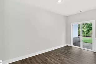 721 Lesbury Ln, Spartanburg, SC 29301 - Photo 8