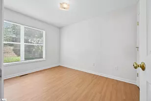 335 Woodlark St, Greenville, SC 29607 - Photo 18