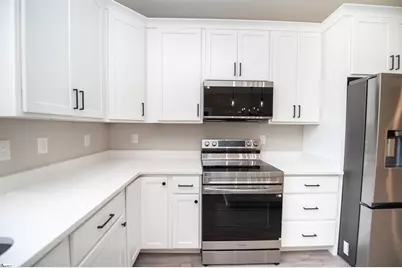 505 S Bomar Avenue, Landrum, SC 29356 - Photo 6