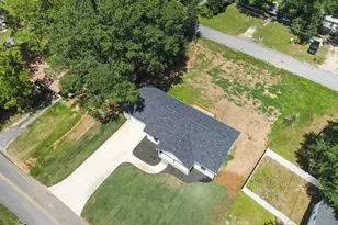 505 S Bomar Ave, Landrum, SC 29356 - Photo 22