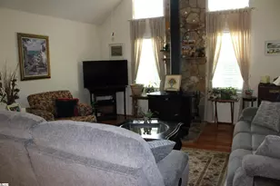 1170 Hanging Rock Rd, Boiling Springs, SC 29316 - Photo 12