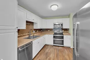 106 Wyndham Ct, Greenville, SC 29615 - Photo 4