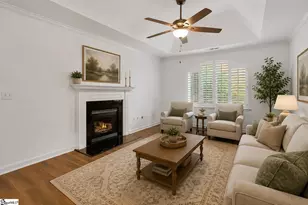 106 Wyndham Ct, Greenville, SC 29615 - Photo 2