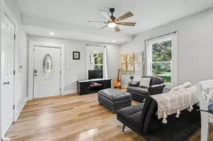 26 2nd Ave, Greenville, SC 29609 - Photo 6