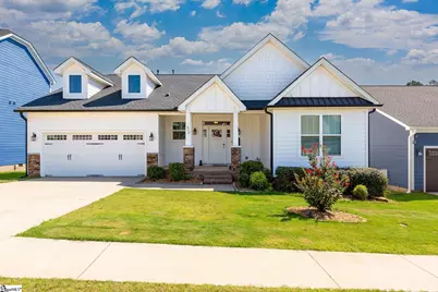 215 Daystrom Drive, Greer, SC 29651 - Photo 1
