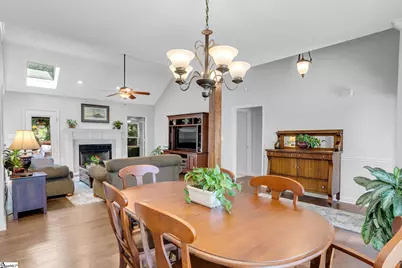 6 Kingsbury Way, Greenville, SC 29617 - Photo 8