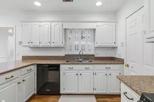 4 Parkins Pl, Greenville, SC 29607 - Photo 18