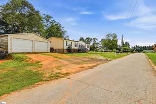 477 Belcher Rd, Campobello, SC 29322 - Photo 34