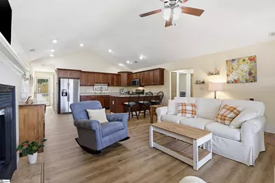 610 Fawn Branch Trail, Boiling Springs, SC 29316 - Photo 4