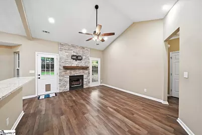 529 Fox Hurst Court, Moore, SC 29369 - Photo 8