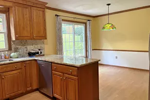 818 Plantation Dr, Simpsonville, SC 29681 - Photo 12